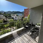 Charlie\'S Home